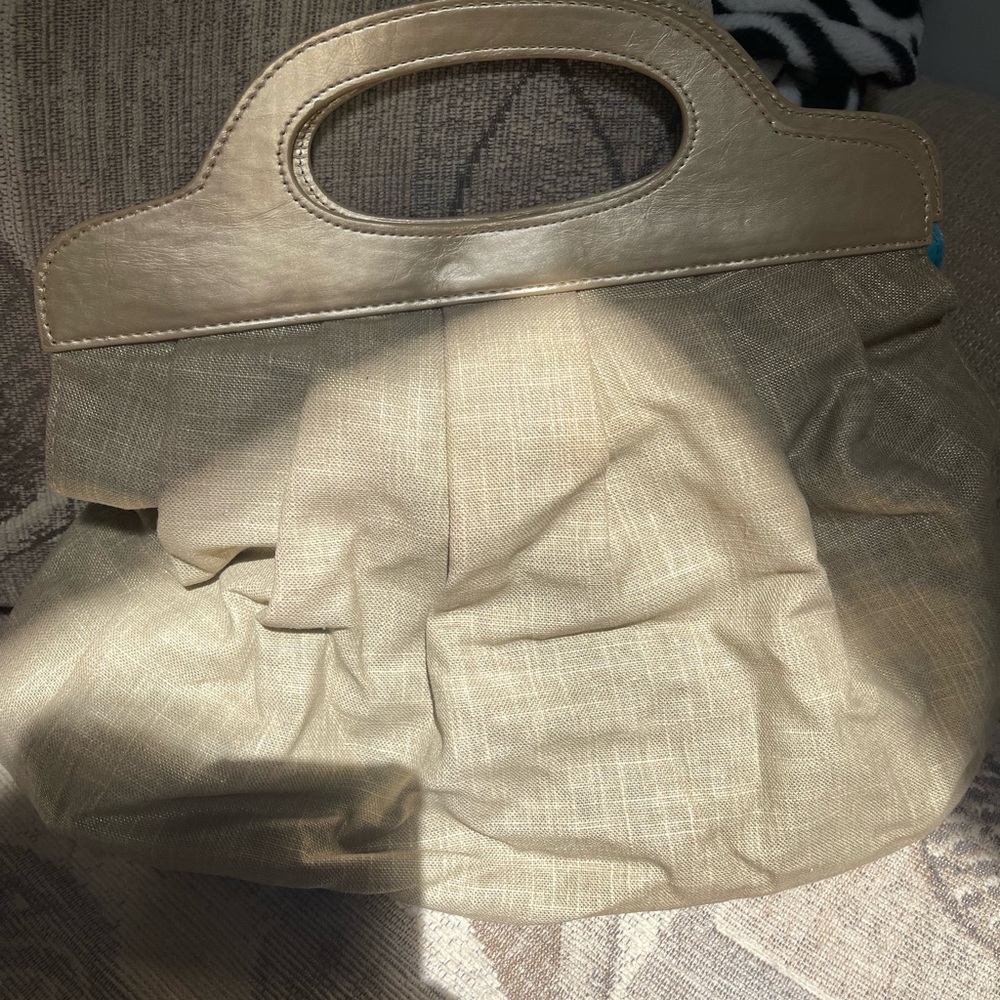 Beige /gold clutch purse